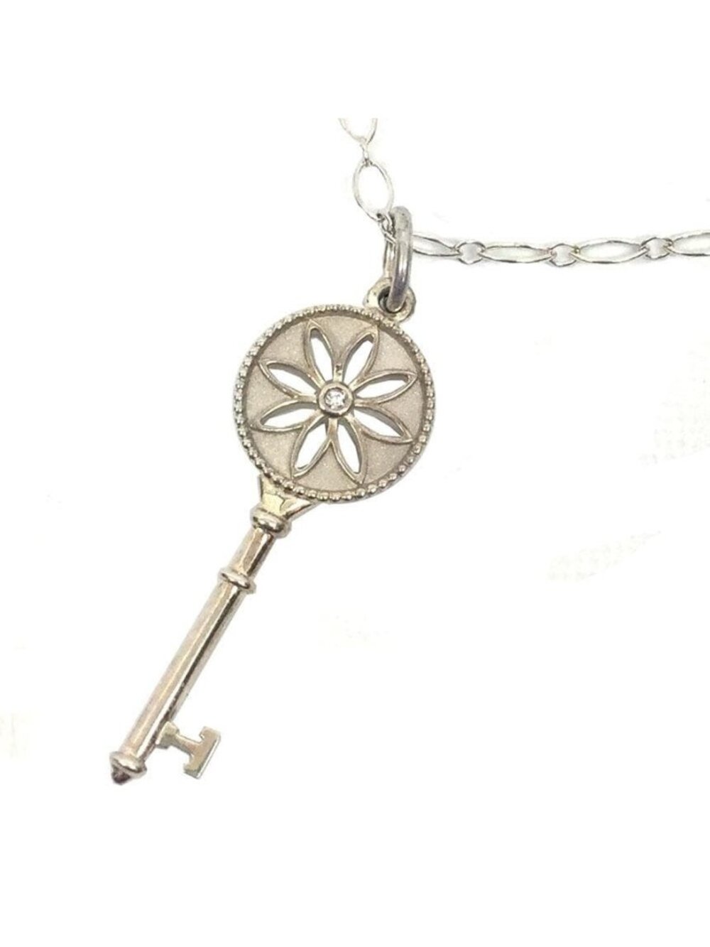 Tiffany & Co Daisy Key Necklace Silver Diamond Aq8912